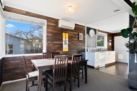 Photo of property in 593 Queen Street East, Levin, 5510