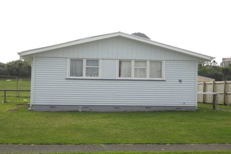 Photo of property in 9 Tohora Place, Spotswood, New Plymouth, 4310