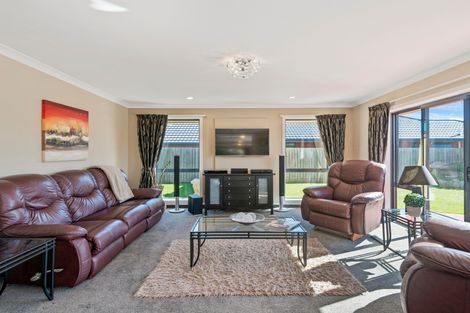 Photo of property in 7 Baldoyle Way, Casebrook, Christchurch, 8051