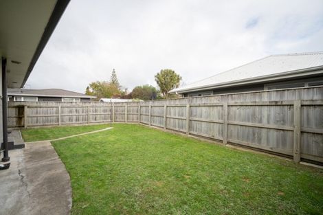 Photo of property in 139 Ruamahanga Crescent, Terrace End, Palmerston North, 4410