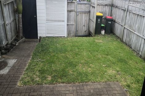 Photo of property in 78a/2 Armoy Drive, East Tamaki, Auckland, 2016