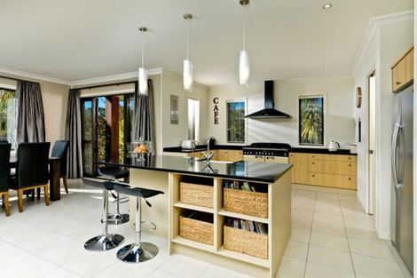 Photo of property in 41 Rautahi Terrace, Redvale, Albany, 0792