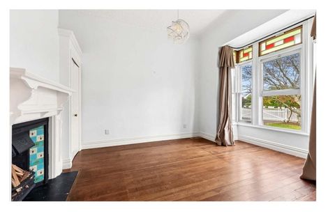 Photo of property in 150 Victoria Street, Cambridge, 3434