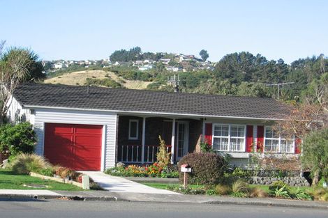 Photo of property in 6 Halswater Drive, Churton Park, Wellington, 6037