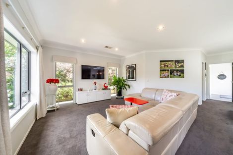 Photo of property in 19 Flotilla Place, Whitby, Porirua, 5024