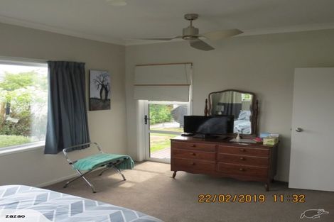 Photo of property in 2 Donald Place, Frimley, Hastings, 4120