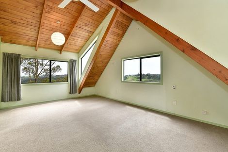 Photo of property in 136 Mclachlan Road, Kaukapakapa, Warkworth, 0984