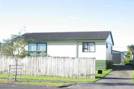 Photo of property in 84 Sykes Road, Weymouth, Auckland, 2103