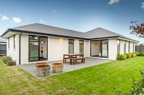 Photo of property in 32 Shrimpton Avenue, Woodend, 7610