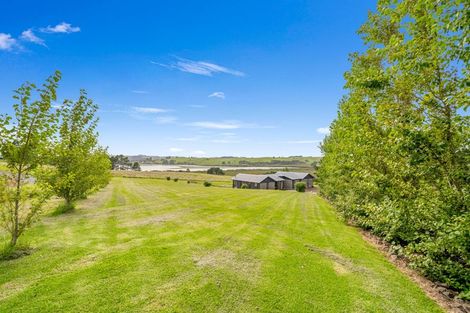 Photo of property in 4 Matahehe Lane, Tinopai, Matakohe, 0593