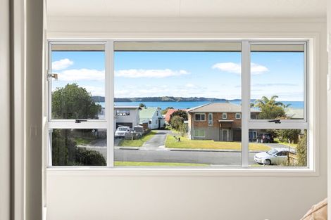 Photo of property in 17 Kawau View Road, Snells Beach, 0920