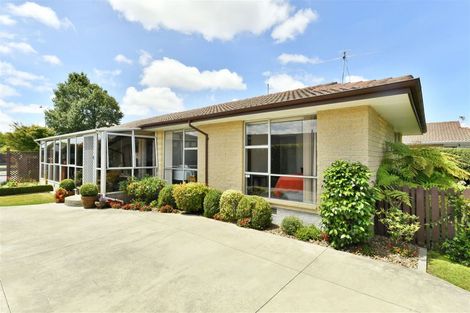 Photo of property in 16 Gibson Drive, Hornby, Christchurch, 8042