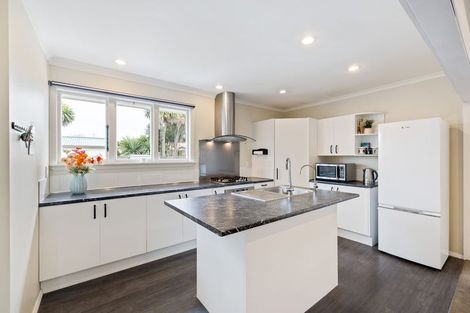 Photo of property in 1/299 Hills Road, Mairehau, Christchurch, 8013