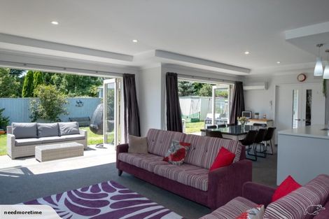 Photo of property in 1 Franklin Drive, Rangiora, 7400