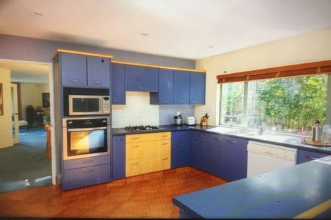 Photo of property in 6 Gresford Place, Churton Park, Wellington, 6037