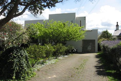 Photo of property in 40 Wyndrum Avenue, Waterloo, Lower Hutt, 5011