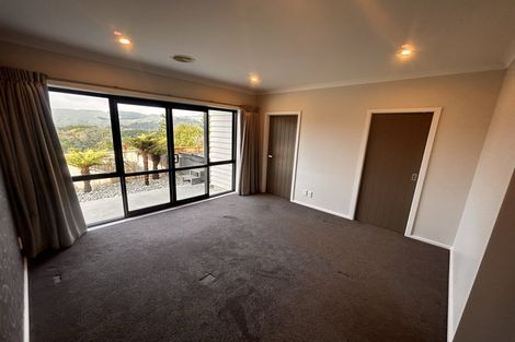 Photo of property in 116 Endeavour Drive, Whitby, Porirua, 5024