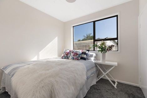 Photo of property in 25 Carter Place, Manurewa, Auckland, 2102