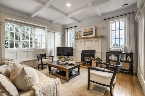 Photo of property in 5 Keystone Avenue, Mount Roskill, Auckland, 1041