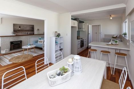 Photo of property in 9b The Esplanade, Raumati South, Paraparaumu, 5032