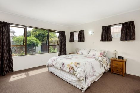 Photo of property in 293 Welcome Bay Road, Welcome Bay, Tauranga, 3112