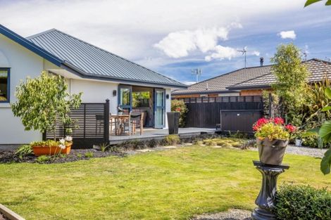 Photo of property in 2 Paget Drive, Woodend, 7610