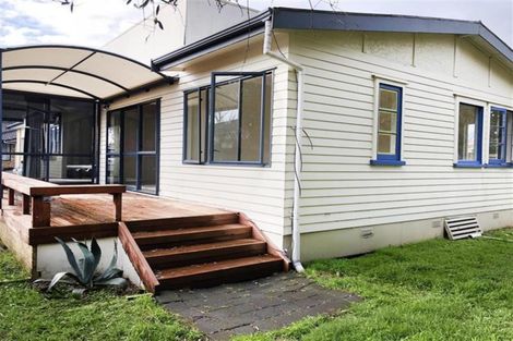 Photo of property in 62 Beach Road, Pahurehure, Papakura, 2113