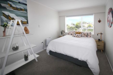 Photo of property in 12 Harriet Place, Spotswood, New Plymouth, 4310