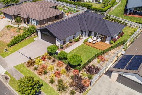 Photo of property in 9 Ballintoy Park Drive, Welcome Bay, Tauranga, 3175