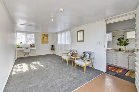 Photo of property in 18 Marybeth Place, Rosehill, Papakura, 2113