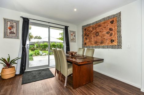 Photo of property in 175 Keyes Road, New Brighton, Christchurch, 8083