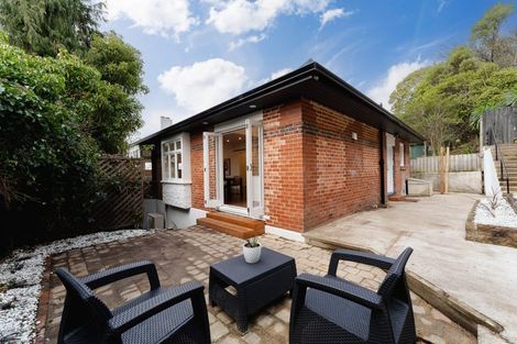 Photo of property in 104 Forbury Road, Saint Clair, Dunedin, 9012