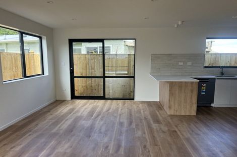 Photo of property in 7a Burundi Avenue, Clendon Park, Auckland, 2103