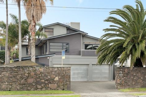 Photo of property in 43 Oceanbeach Road, Mount Maunganui, 3116