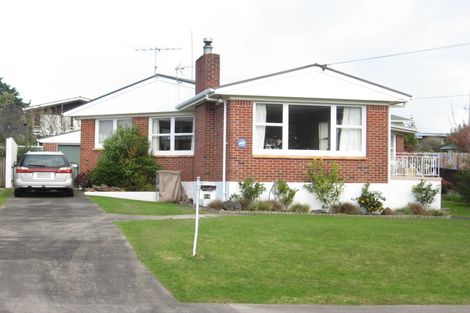 Photo of property in 22 Collie Street, Hillpark, Auckland, 2102