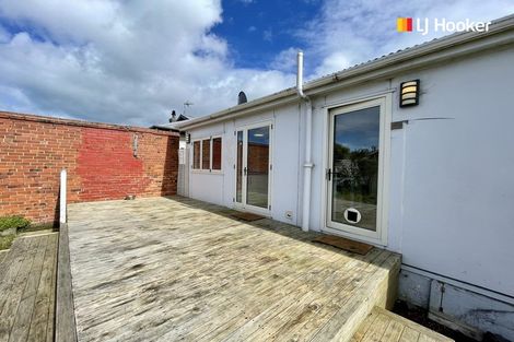 Photo of property in 105 Bay View Road, South Dunedin, Dunedin, 9012