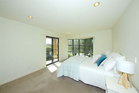 Photo of property in 382a Memorial Avenue, Burnside, Christchurch, 8053