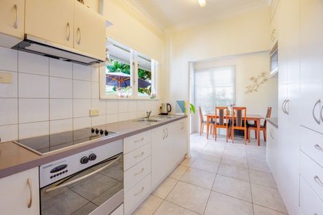 Photo of property in 810 Frederick Street, Mahora, Hastings, 4120