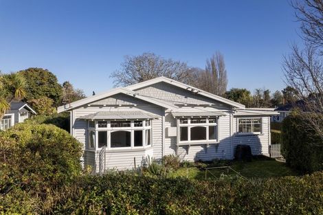 Photo of property in 87 Eastern Terrace, Beckenham, Christchurch, 8023