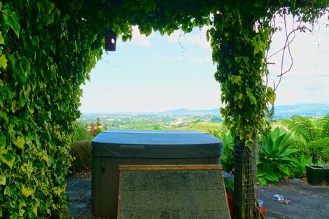 Photo of property in 23 Dawn View Place, Minden, Tauranga, 3176