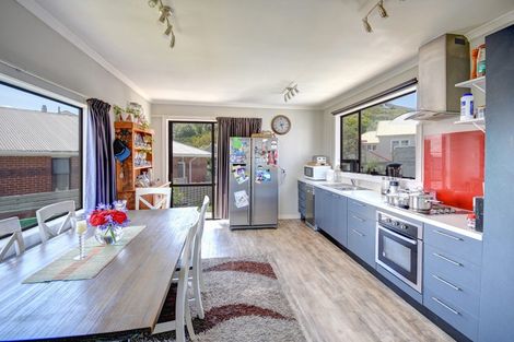 Photo of property in 37 Tahuna Road, Tainui, Dunedin, 9013