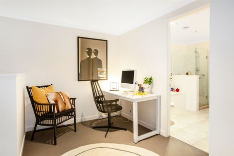 Photo of property in Augusta Apartments, 16/254 Willis Street, Te Aro, Wellington, 6011