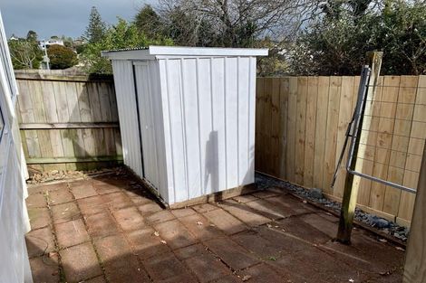 Photo of property in 3/80 West Coast Road, Glen Eden, Auckland, 0602