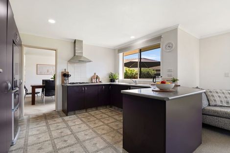 Photo of property in 14 Carrington Drive, Papamoa Beach, Papamoa, 3118