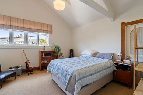 Photo of property in 2/32 Pitt Street, Wadestown, Wellington, 6012