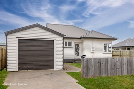 Photo of property in 13 Cuffs Road, Wainoni, Christchurch, 8061