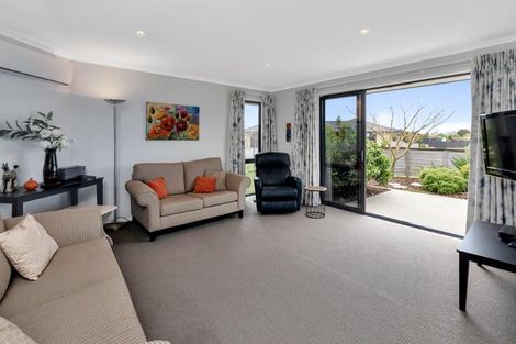 Photo of property in 36 Kowi Lakes Drive, One Tree Point, 0118