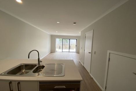 Photo of property in 13/125b Metcalfe Road, Ranui, Auckland, 0612