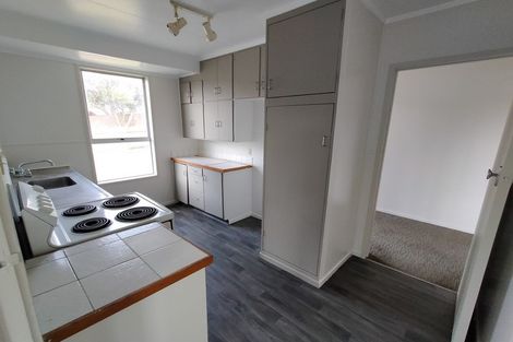 Photo of property in 61 Harrington Road, Henderson, Auckland, 0610