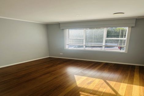 Photo of property in 13 Tui Glen Road, Birkenhead, Auckland, 0626